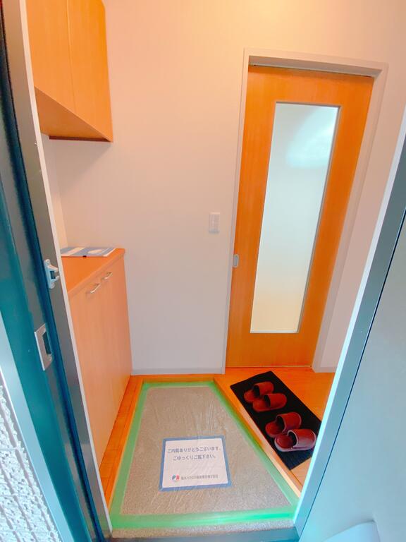 玄関　A202号室の写真