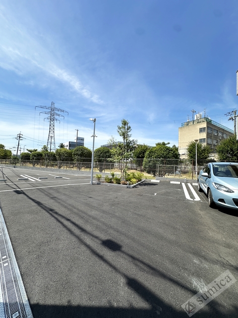 駐車場　広々とした敷地内駐車場でゆとりの駐車♪♪