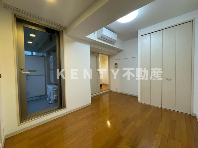 居室・リビング　居間です