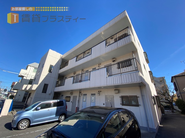 建物外観　お近くに公園もあって、子育てに良好な環境。