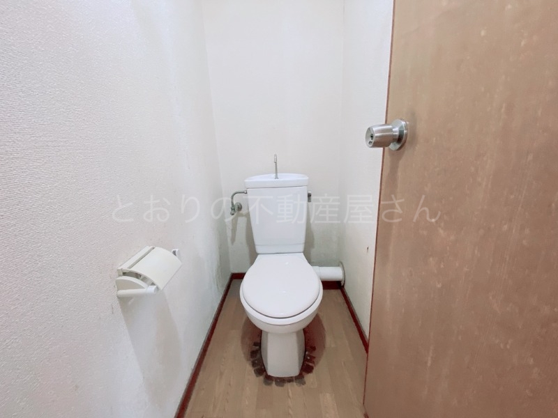 トイレ　トイレ