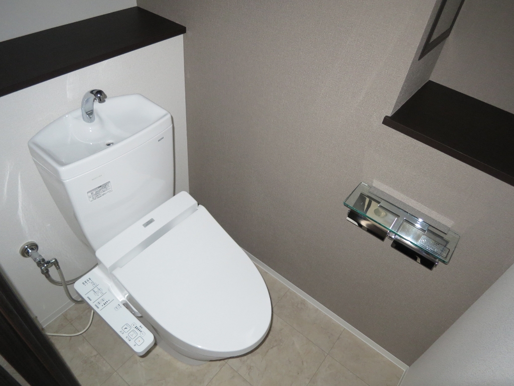 トイレ　ウォシュレット