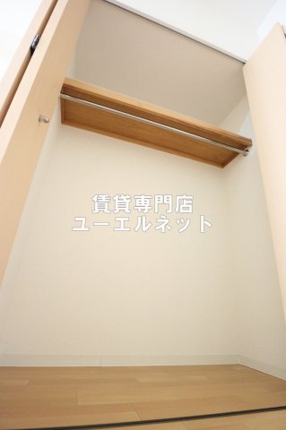 収納　クローゼット付きでお部屋もスッキリ♪