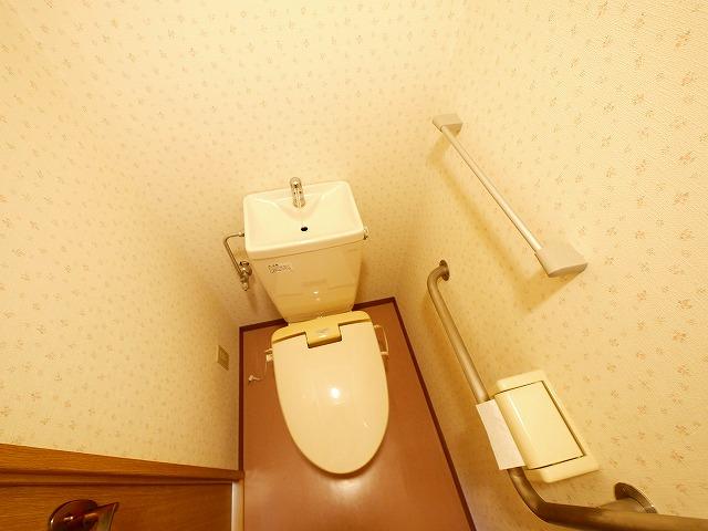 トイレ　シンプルで使いやすいトイレです