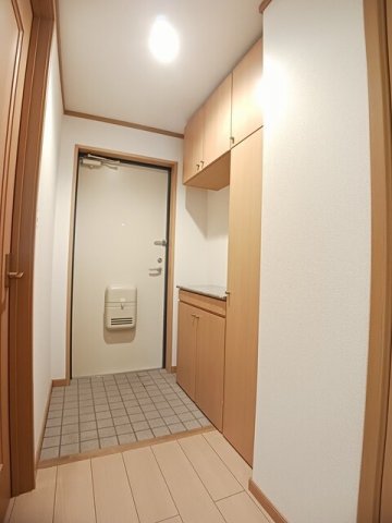 玄関　落ち着いた玄関です