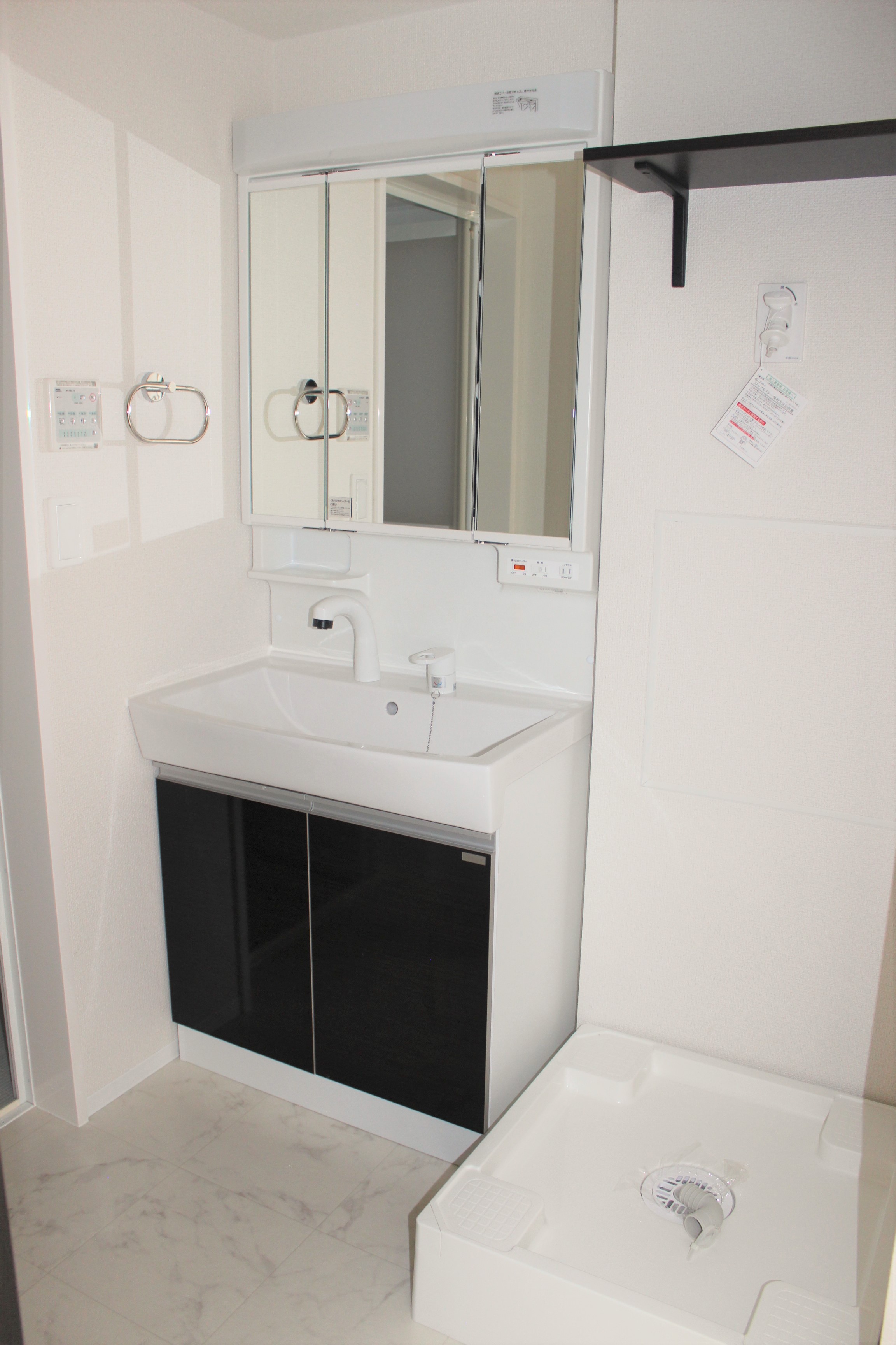 洗面設備　シャンプードレッサー