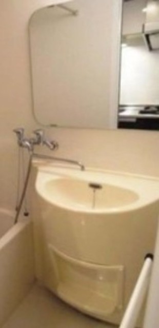 洗面設備　同仕様タイプ