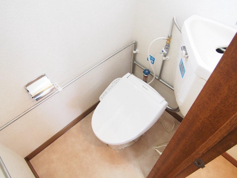 トイレ　トイレ