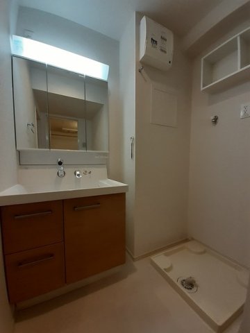 洗面設備　忙しい朝には欠かせない洗面所です