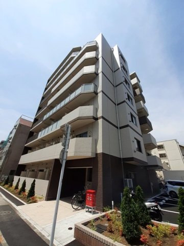 建物外観　外観は落ち着いています