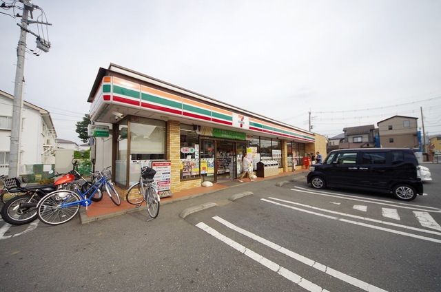 コンビニ　セブンイレブン新座北野2丁目店（コンビニ）まで328m