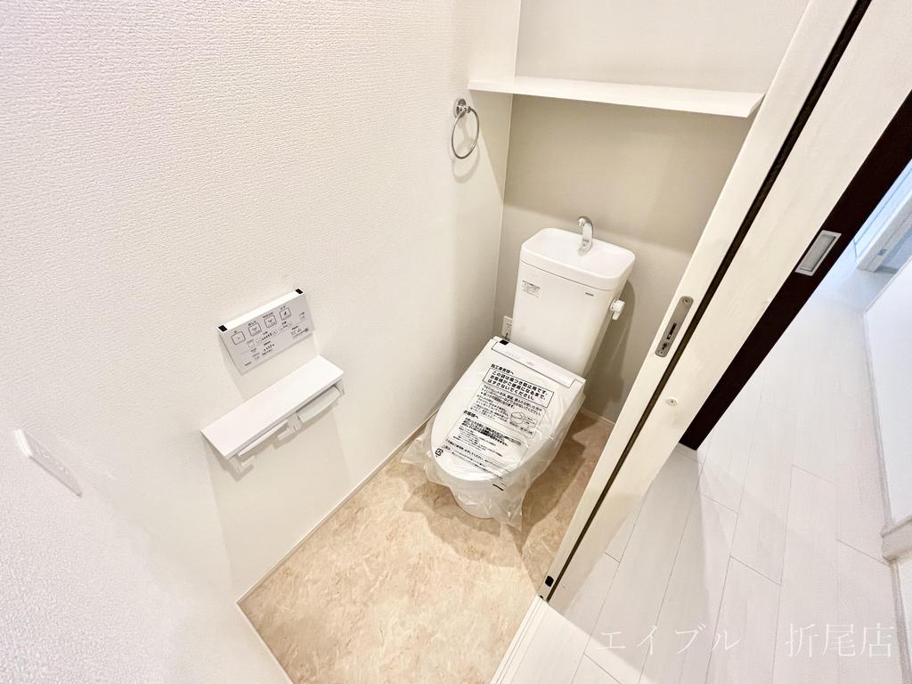 トイレ　他号室の写真です。