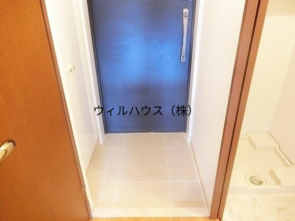 玄関　シューズボックスあり！