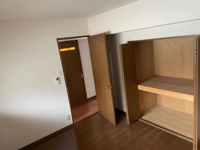 収納　各部屋に大容量の収納あります。