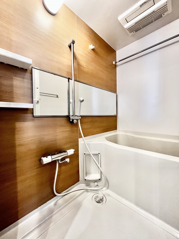 バス・シャワールーム