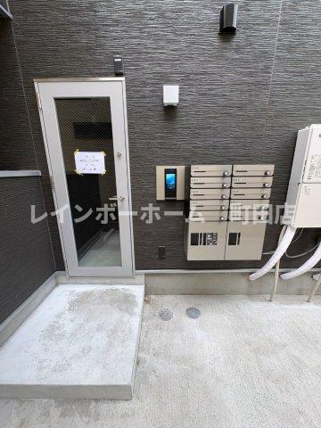 エントランス　同施工会社参考写真