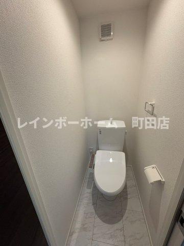 トイレ　同施工会社参考写真