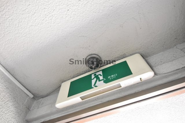 セキュリティ　防犯カメラ