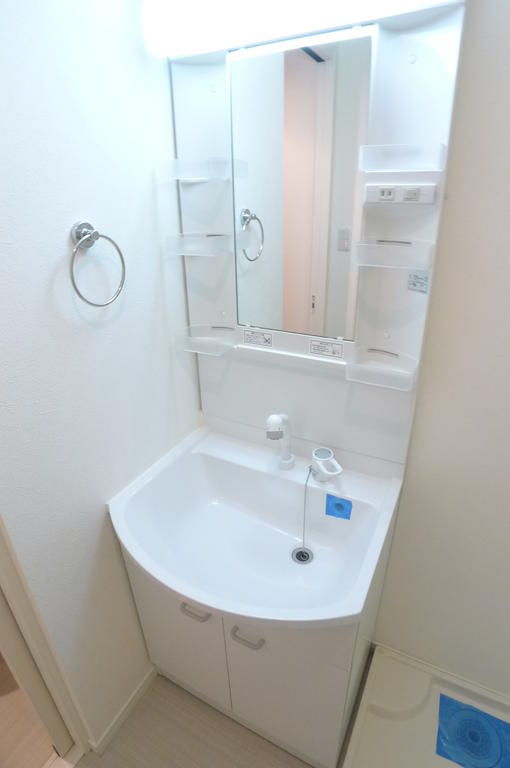 洗面設備　（写真は同施工会社イメージです。）