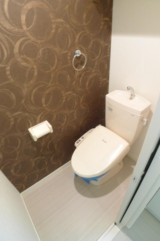 トイレ　（写真は同施工会社イメージです。）