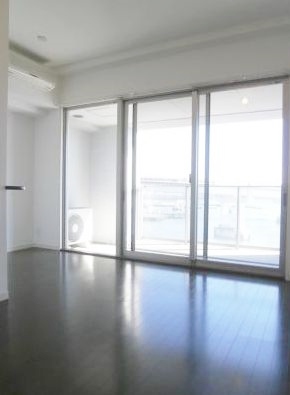 居室・リビング　※別部屋参考写真