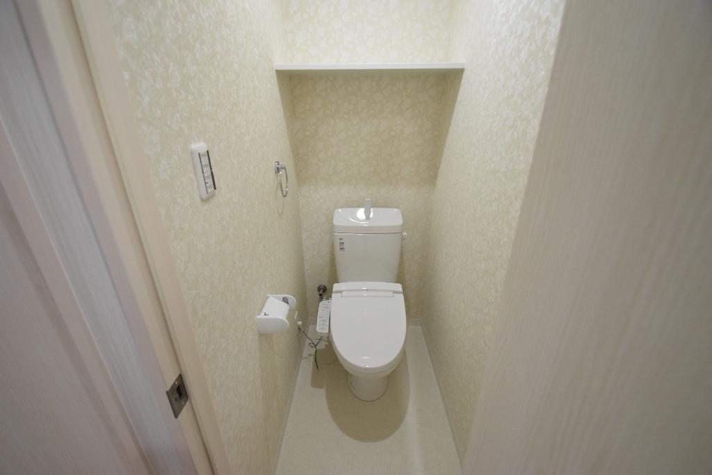 トイレ　シャワー付トイレ