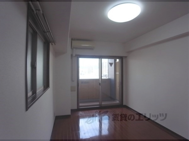 居室・リビング　居室