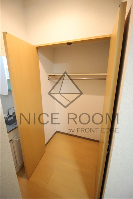 収納　ビクトワーレ　収納