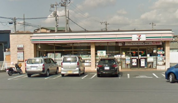 コンビニ　セブンイレブン（コンビニ）まで1282m