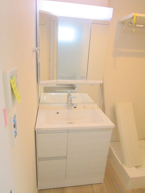 洗面設備　シャンプードレッサ