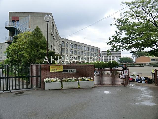 小学校　さいたま市立島小学校（小学校）まで606m