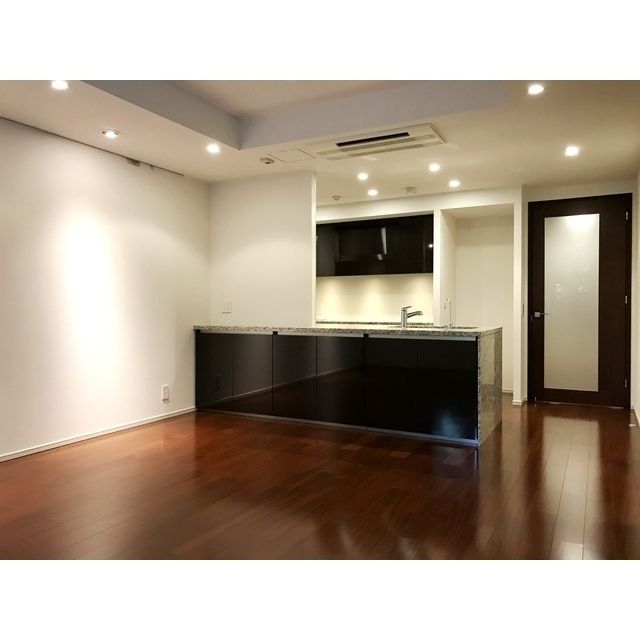 居室・リビング　同タイプ別部屋画像・現況優先