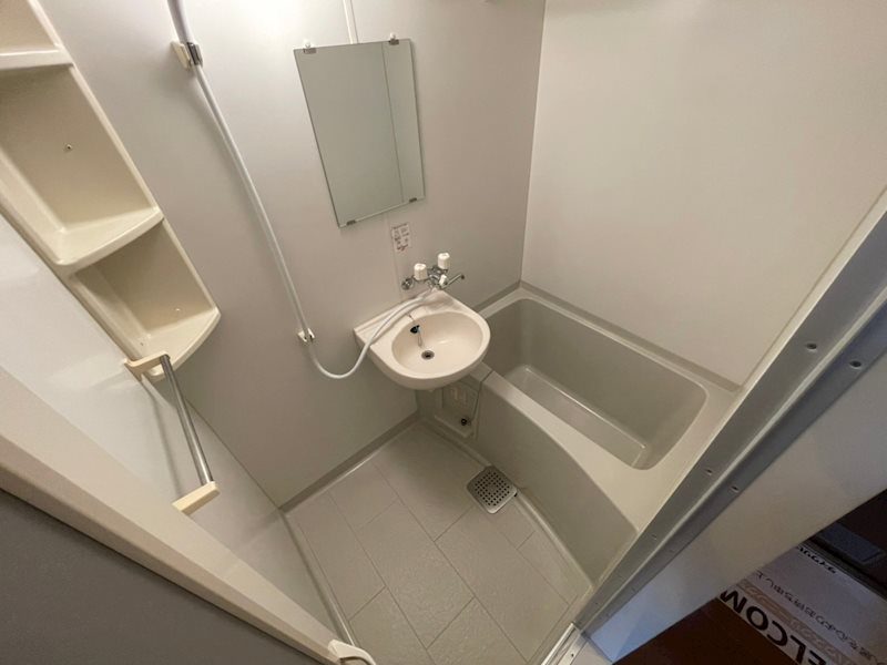 バス・シャワールーム　別部屋参考になります。