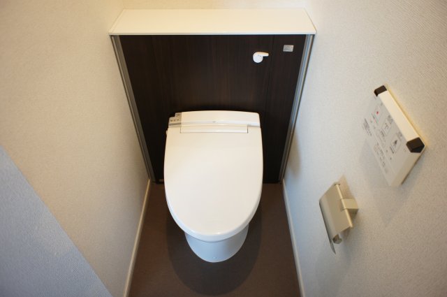 トイレ　同型タイプ