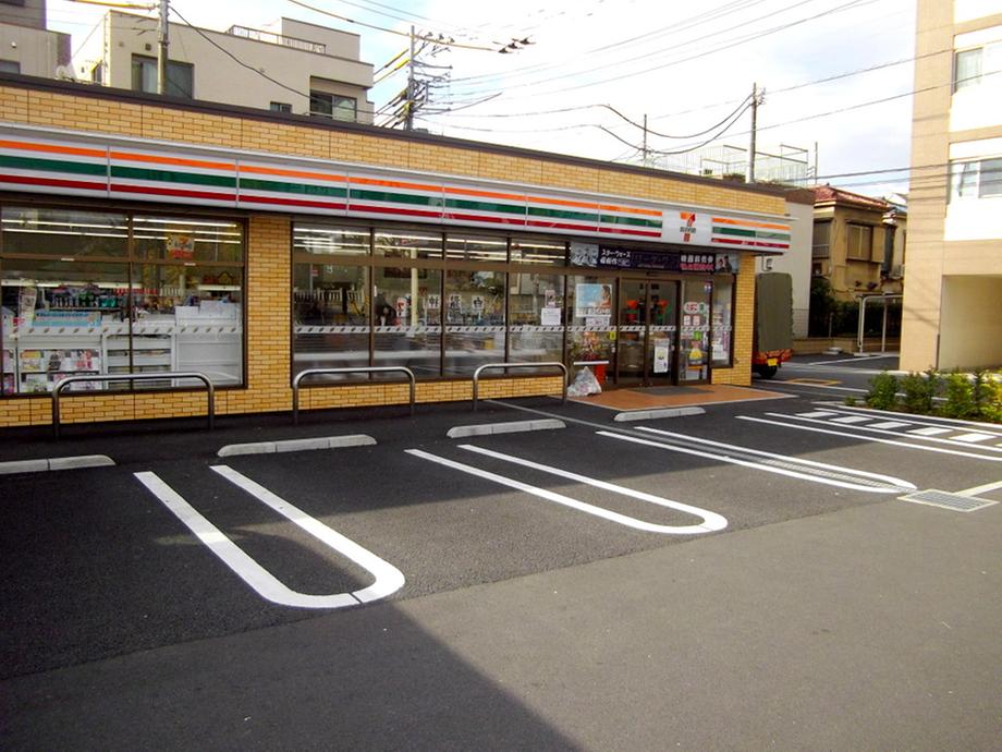 コンビニ　セブン‐イレブン 墨田堤通１丁目店（コンビニ）まで195m