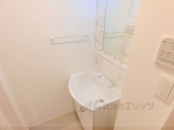 洗面設備　洗面所