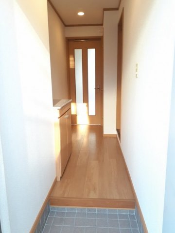 玄関　明るい玄関です