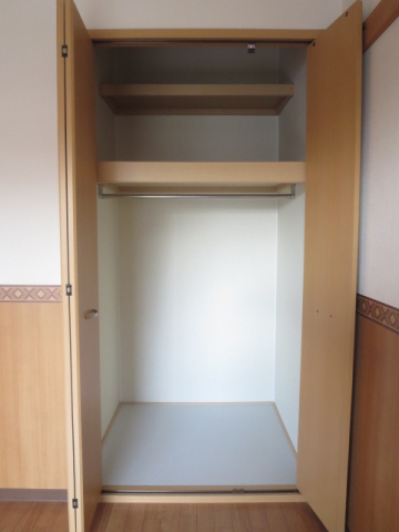 収納　※写真は２０５号室のものです。
