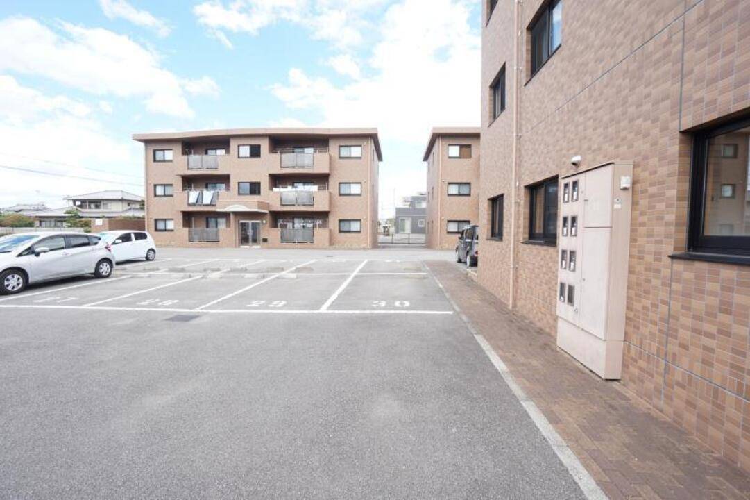 その他共有部分　駐車場