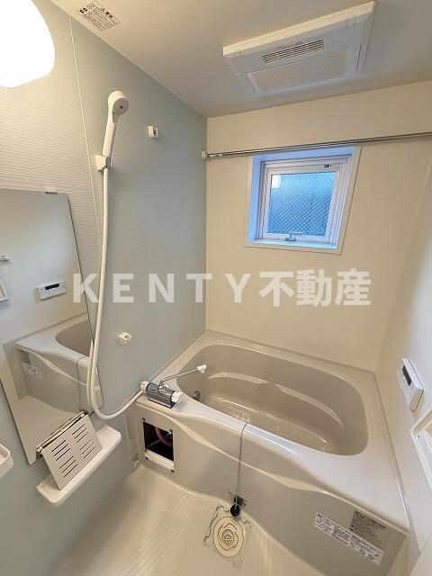 バス・シャワールーム　お風呂で日々の疲れを落としましょう