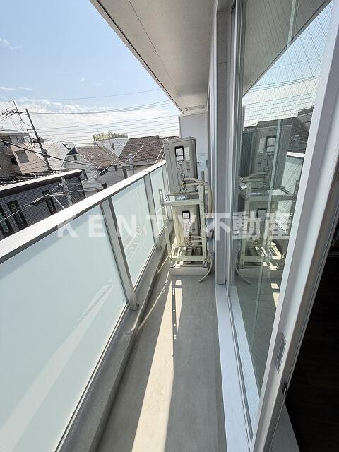 バルコニー　広々としたバルコニーです