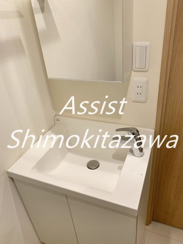 洗面設備　※同物件同仕様の参考写真です