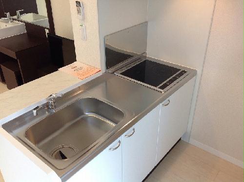 キッチン　床下収納があります。