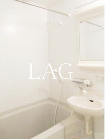 バス・シャワールーム　お風呂です。