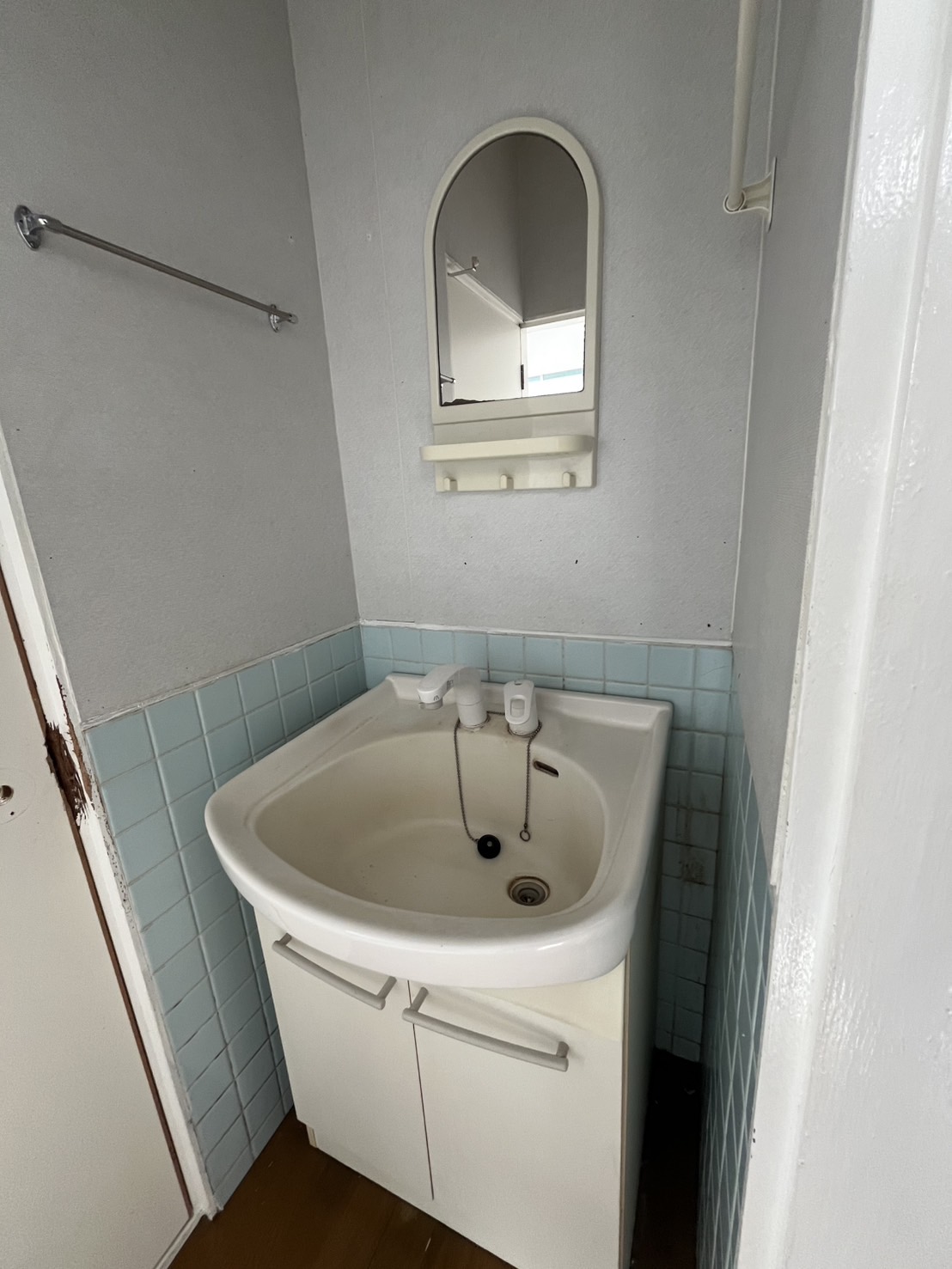 洗面設備　写真はイメージ現況優先（E-1の画像です）