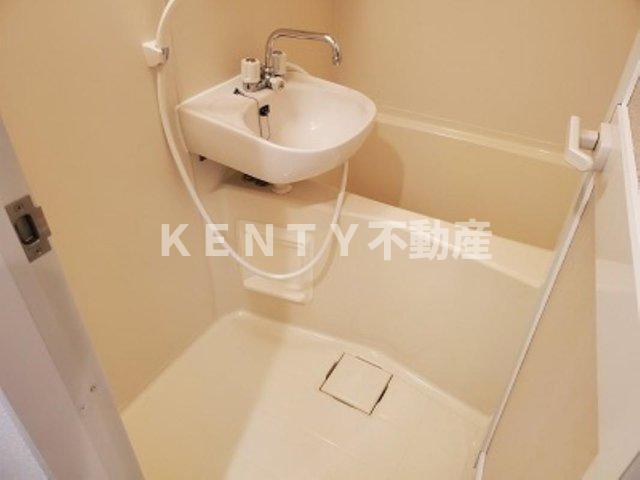 バス・シャワールーム　落ち着いた空間のお風呂です