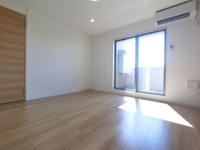 居室・リビング　※反転タイプ