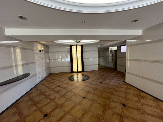 ロビー　詳細は、RISUMO江坂本店までお問合せください♪