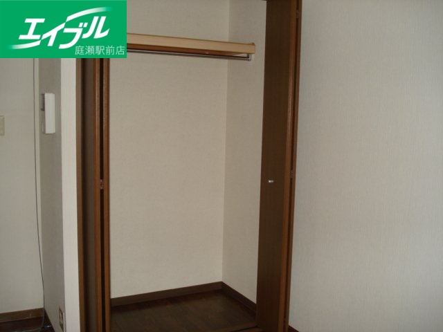 収納　収納内（イメージ）