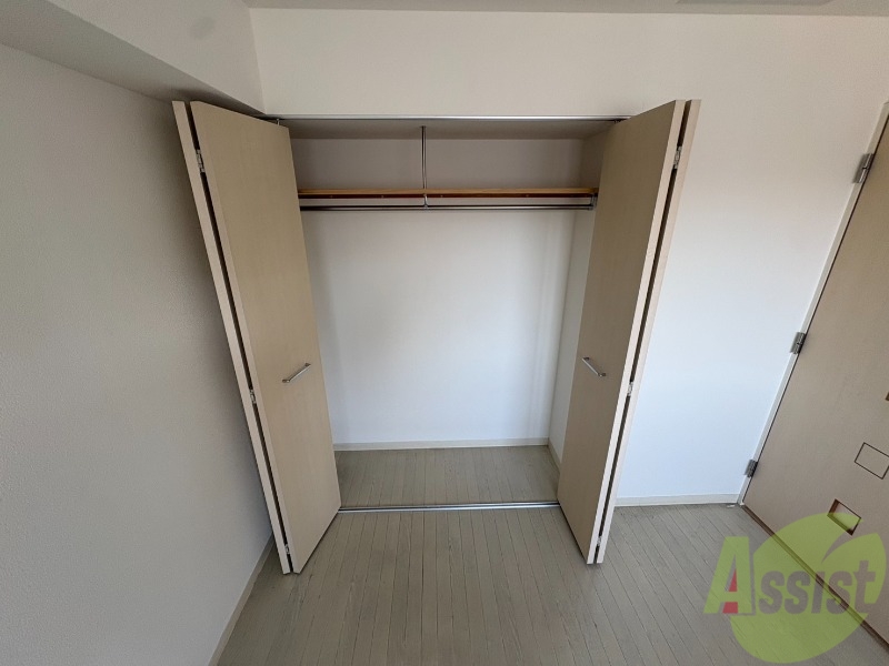 収納　クローゼットがありました。お洋服や荷物はここへ